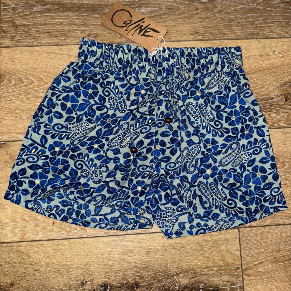 Coline Blue Paisley Print‎ Fashion Shorts size Small